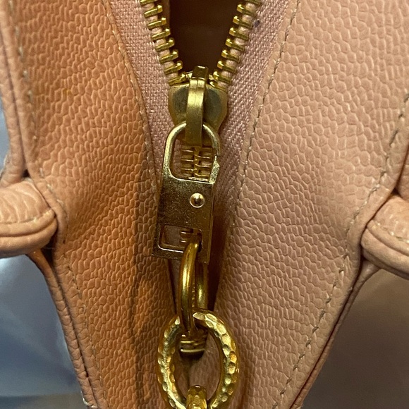 Chanel Caviar Leather Pink Medallion Bag - Picture 14 of 17